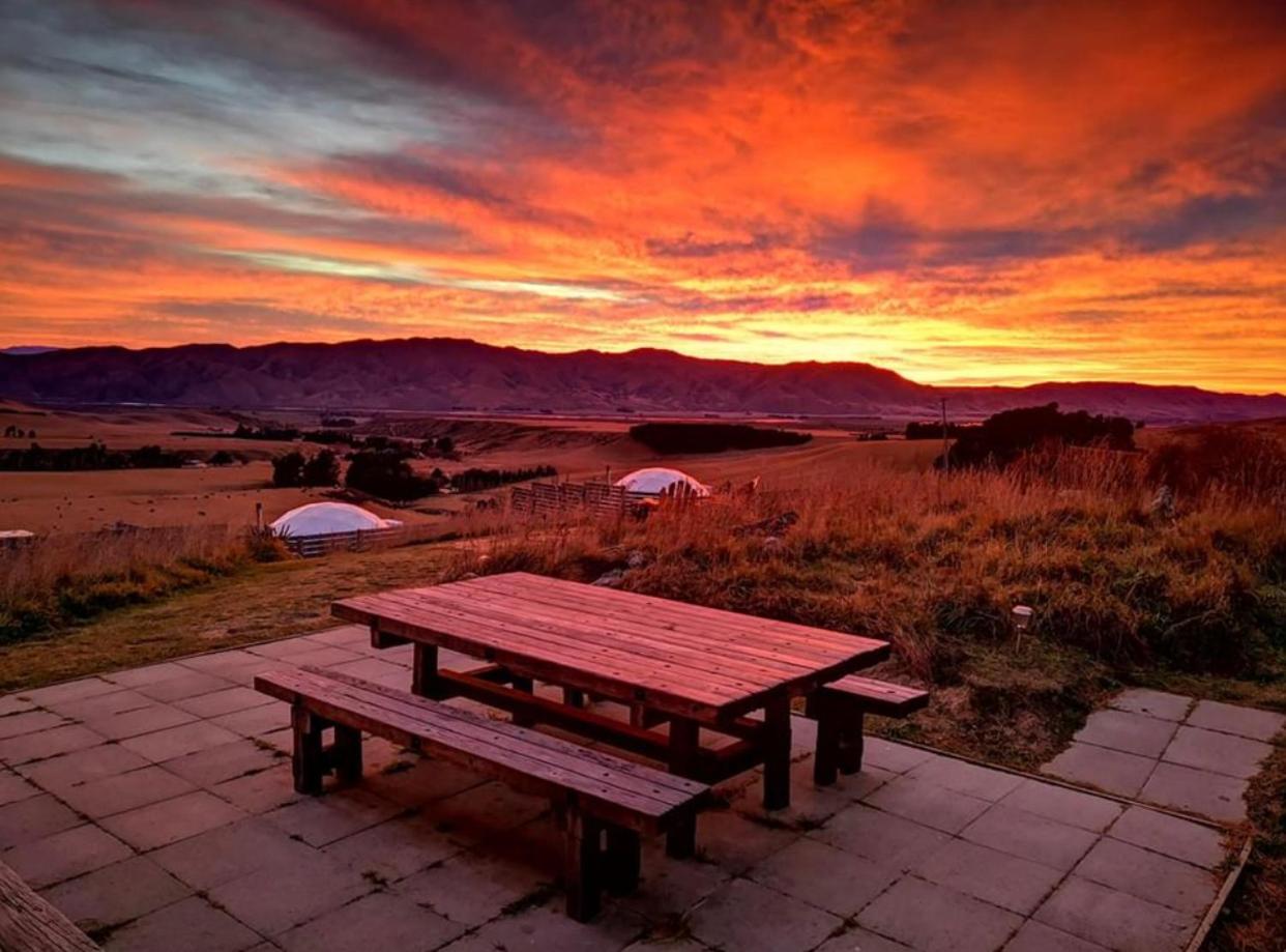 Valley Views Glamping Kurow المظهر الخارجي الصورة